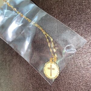 JTV 10k Yellow Gold Cross Valentino Necklace